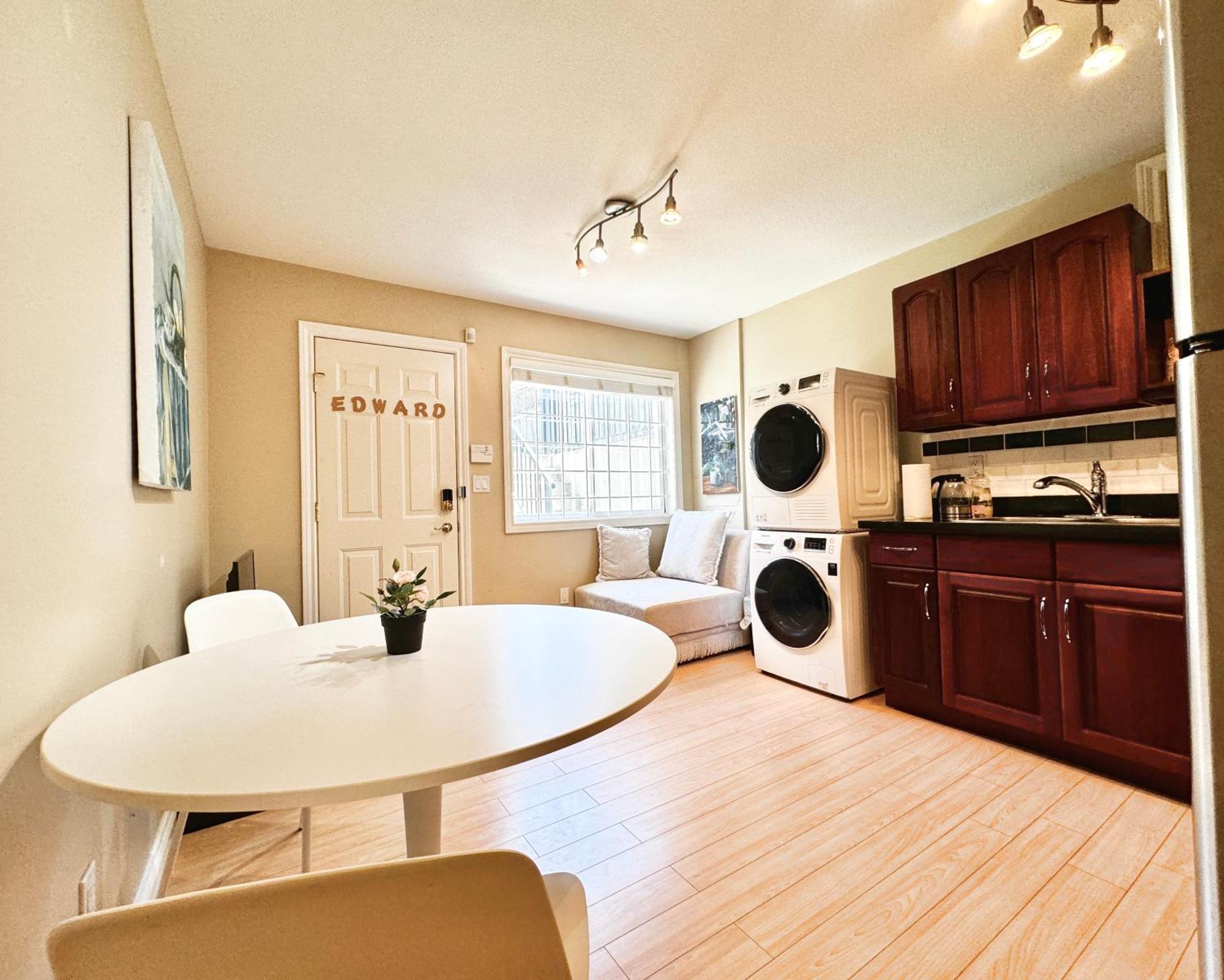 Cozy 1Bedroom Suite Near Downtown Vancouver Extérieur photo